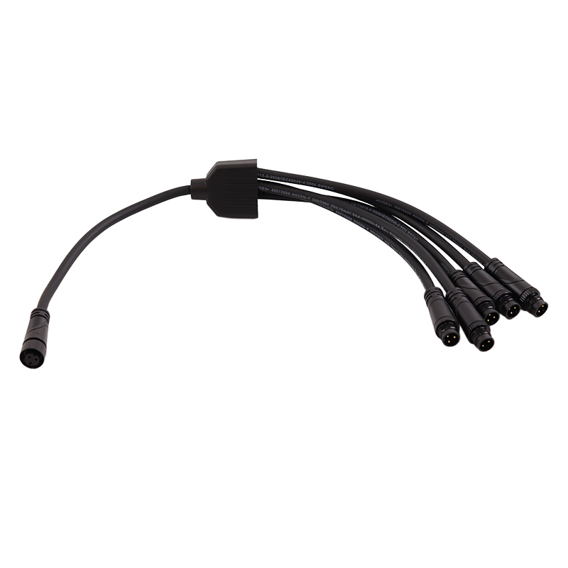 Cavo Olucia Connect 5-splitter