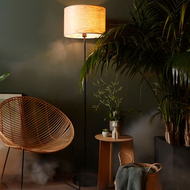 Lampada da terra in legno beige, Enna, con interruttore