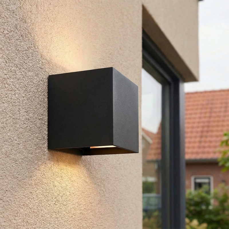 Lampada da parete up down nera moderna, Dion, 6W, dim to warm LED, IP65