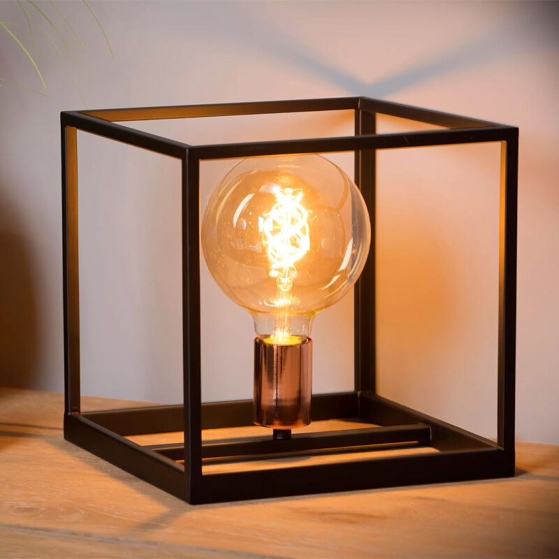 Lampada da tavolo moderna nera, Arthur, con interruttore Lampada da tavolo moderna nera, Arthur, con interruttore