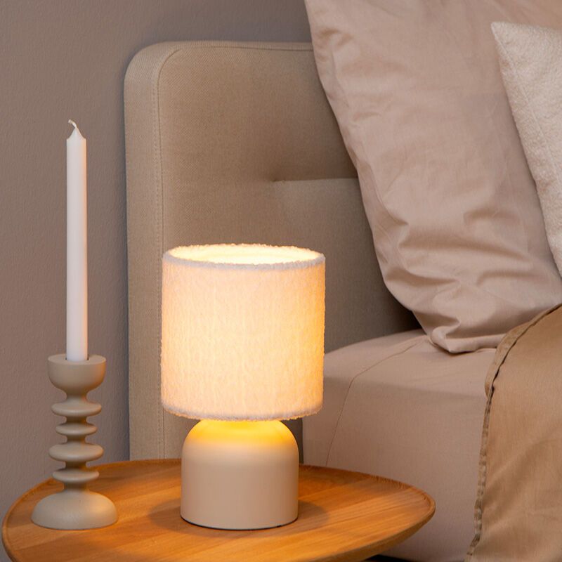 Lampada da tavolo vintage beige, Woolly, con interruttore Lampada da tavolo vintage beige, Woolly, con interruttore