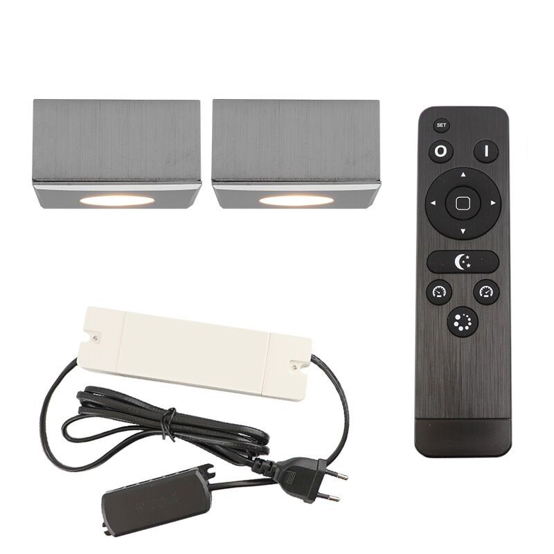 2 faretti da superficie cromati quadrati per veranda Fredo, IP44, con set di connessione e telecomando