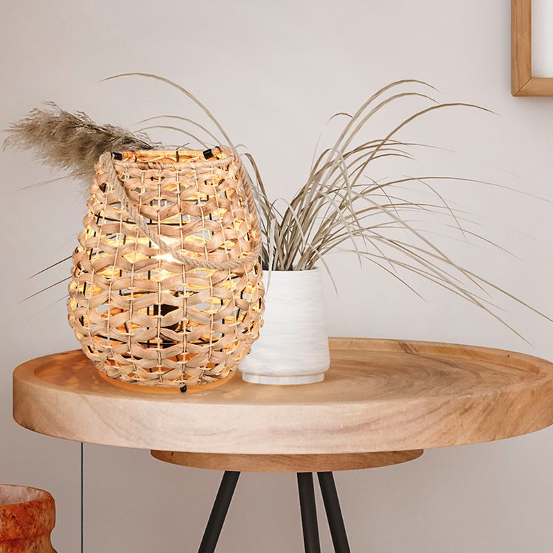 Lampada da tavolo in rattan marrone, Lycke, con interruttore