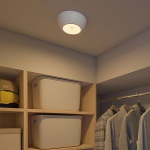 Lampada da soffitto con sensore bianca in plastica, Ravza, 2,3W, 3000K LED, IP44