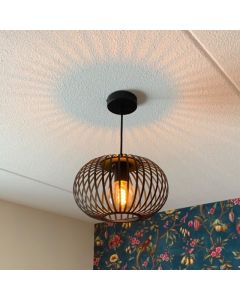 Lampada a sospensione nera industriale, Lieve