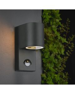 Applique da esterno con sensore di movimento nera moderna, Corina, IP54