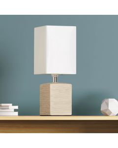 Lampada da tavolo in ceramica bianca, Karola, con interruttore