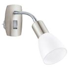Applique con presa in nichel in plastica, Alem, con interruttore