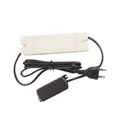 Scatola di distribuzione smart con trasformatore