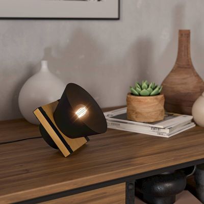 Lampada da tavolo nera in legno, Juanita, con interruttore