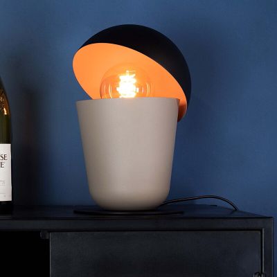 Lampada da tavolo tortora in alluminio, Werner, con interruttore