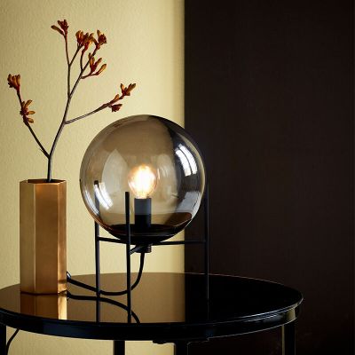 Lampada da tavolo design nera, Alton, con interruttore
