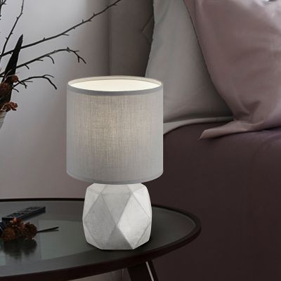 Lampada da tavolo in cemento grigia, Yfenn, con interruttore