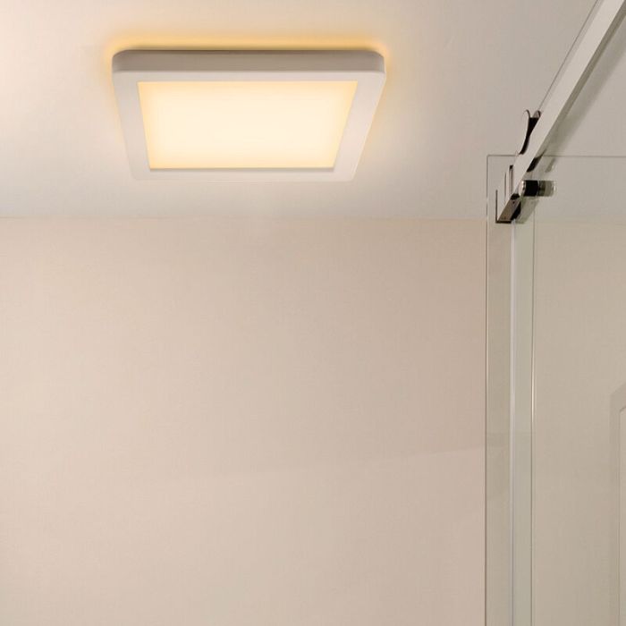 Lampada da soffitto da bagno bianca in plastica, Shivani, 15W, 3000K LED, IP44