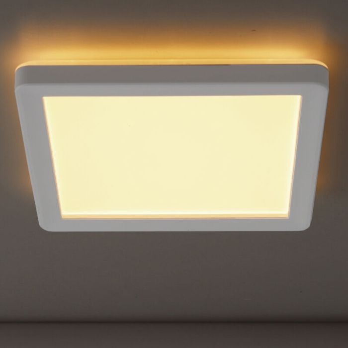 Lampada da soffitto da bagno bianca in plastica, Shivani, 15W, 3000K LED, IP44