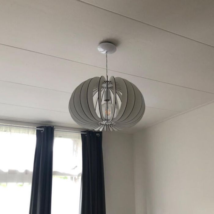 Lampada a sospensione bianca in legno, Bergama