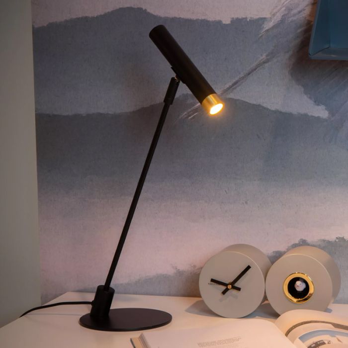 Lampada da tavolo moderna nera, Alec, con interruttore
