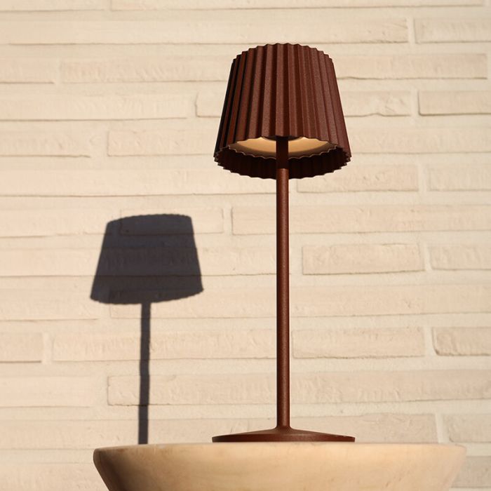 Lampada da tavolo da esterno rustica color ruggine, Justine, 2W, 2700K LED, IP54, controllo touch