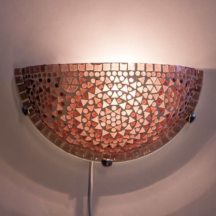 Applique da parete orientale viola in mosaico, Haja